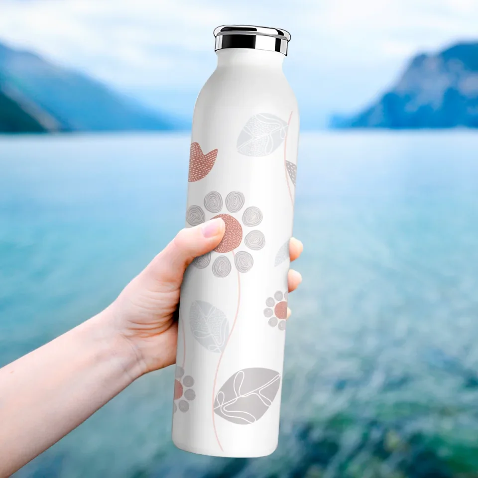 13_Mockcity - Human touch - bottle.psd_0