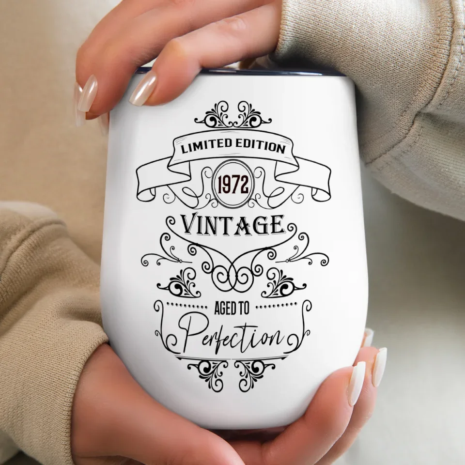 08_Mockcity - Human touch - Wine tumbler - white.psd_0